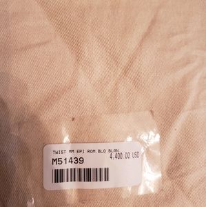 Louis Vuitton Epi Twist MM 2017